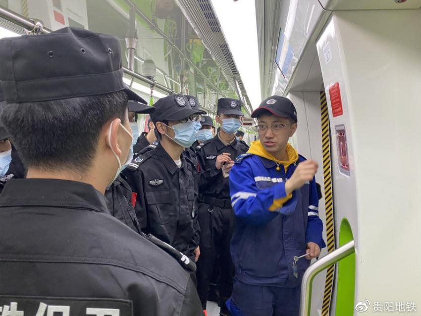 開展列車安全員跟車運(yùn)作流程、應(yīng)急處置實(shí)地培訓(xùn)